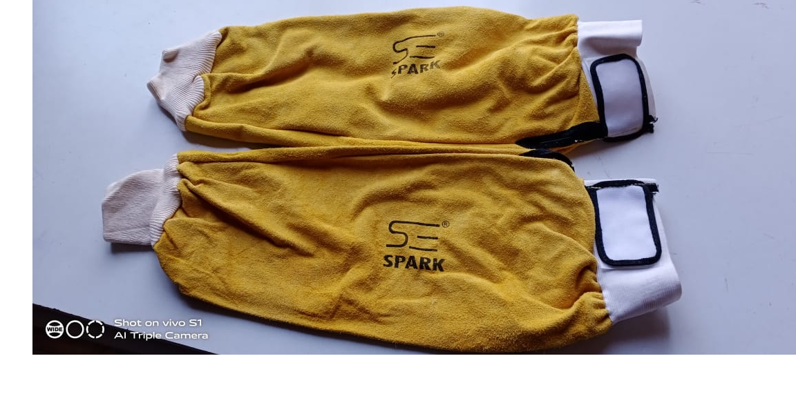 LEATHER HAND SLEEVE -SPARK